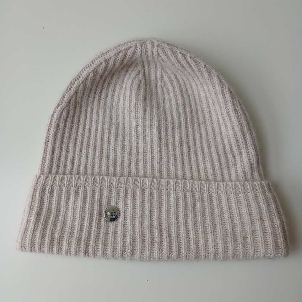 Norla Canada Beanie Pale Pink